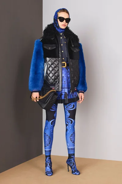 Look 22